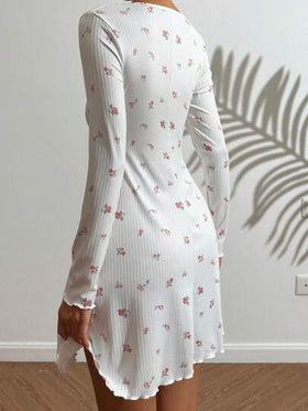 CottageSlumber فستان نوم بطبعة زهور صغيرة مع تريم من الخس وشق في الجانب، مثالي للصيف، تفاصيل مريحة وأنيقة، للخريف والشتاء