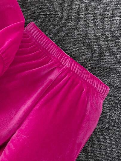 SHEIN Elladie kids مجموعة قطعتين بقلنسوة وسراويل رياضية عارضة للبنات، بتصميم طباعة بريق الحروف، أكمام طويلة، لفصل الخريف