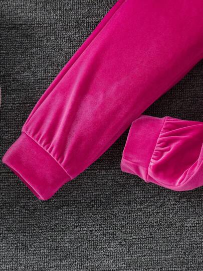 SHEIN Elladie kids مجموعة قطعتين بقلنسوة وسراويل رياضية عارضة للبنات، بتصميم طباعة بريق الحروف، أكمام طويلة، لفصل الخريف