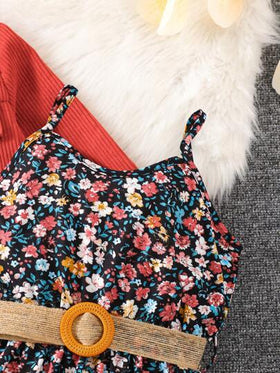 SHEIN Vintaside Kids جاكيت بتفاصيل الطية للبنات وفستان قطني بتفاصيل زهرية صغيرة