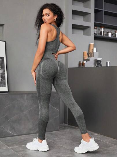 SHEIN Sport Studio طقم رياضي للنساء يتضمن سروال ضيق وصدرية رياضية عالية المطاطية و بدون غرز بأكمام