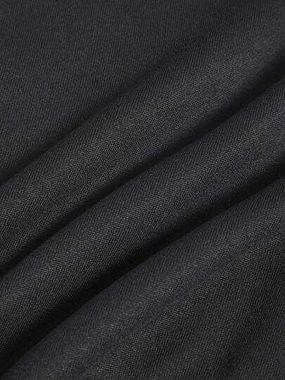 Manfinity Dauomo سويت شيرت بقلنسوة برباط وطبعة حروف للرجال