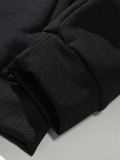Manfinity Homme جاكيت بومبر مبطنة حرارية مطبوع عليها رسومات حرفية للرجال للخريف والشتاء، جاكيت دافئة باللون الأسود للخروج ، جاكيت قصيرة كاجوال مطبوع عليها حرف بأكمام طويلة من الفلانيل، هدية لأصدقاء وأزواج وخطباء
