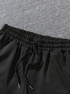 Manfinity Homme شورتات رجالية بخصر رباط مطبوع عليها حرف، شورتات سادة للخروج، 3 حزمة شورتات رجالية