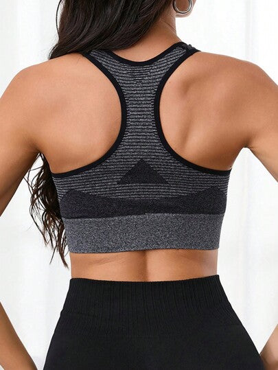 Easithlete ملابس علوية رياضي وسترة يومية نسائية ذات لون أحادي، بسيطة، بدون غرز، وفتحة للإبهام للتمارين الرياضية