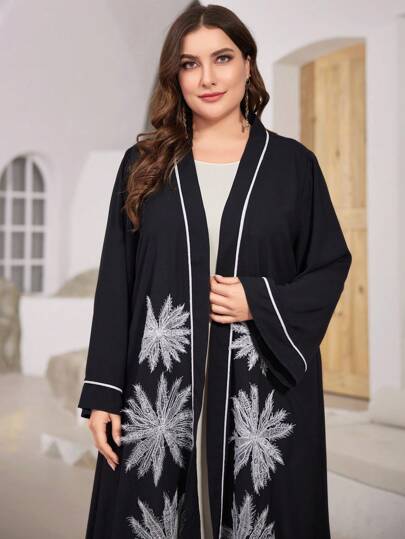 Al Najma عبايات سترة طويلة عارضة بشكل عصري للمقاسات الكبيرة، الجاكيت بالألوان المتضاربة لطلة عملية مع حواف مطوية
