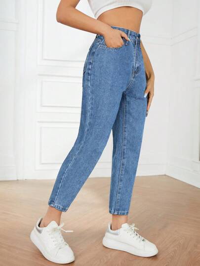 SHEIN PETITE جينز مدبب بشعار النص