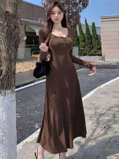 فساتين حريمي DAZY فستان نسائي بلون صلب للارتداء اليومي مع أزرار من الأمام