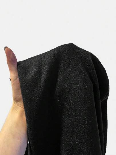 SHEIN EZwear معطف نسائي كاجوال أسود بأكمام منتظمة، وبطانة دافئة وجيبين مزدوجين، معطف نسائي فضفاض مبطن مع أربطة رأس، موضة شتوية/دفء شتوي