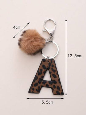 1 قطعة سلسلة مفاتيح جلدية بطبعة نمر على الحواف، قلادة سيارة كرة فرو، اكسسوارات معلقة للحقيبة المدرسية، هدية إبداعية للأزواج في عيد الحب، حامل بطاقة هوية، اكسسوارات السيارة