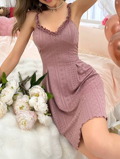 SHEIN فستان نوم نسائي بأربطة كتف مزينة بالكشكشة