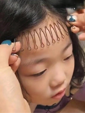 مشط دائري بموجات دائرية بشكل قلب زهري بسيط ولطيف، أداة تصفيف الشعر بلون صلب، وملحقات تصفيف الشعر لتزيينه.