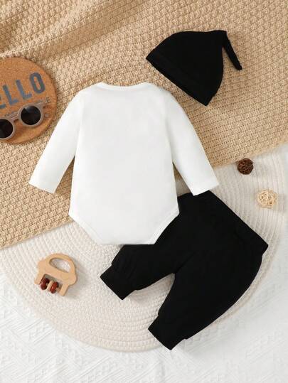 SHEIN Vintaside Kids طقم بدلة وسروال وقبعة للأولاد الصغار مطبوع عليه حروف وأكمام طويلة