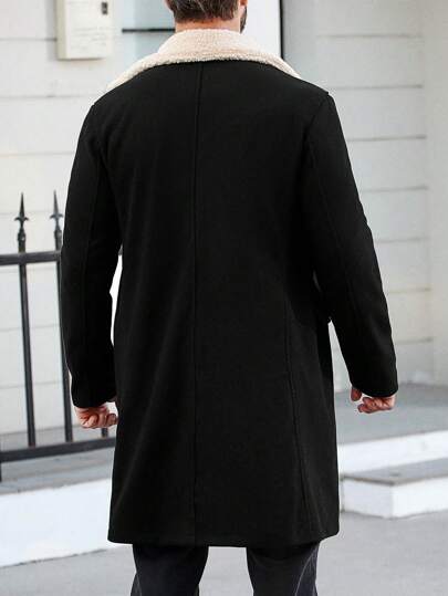 Manfinity Homme معطف رجالي فروي يتميز بتفاصيل الطية