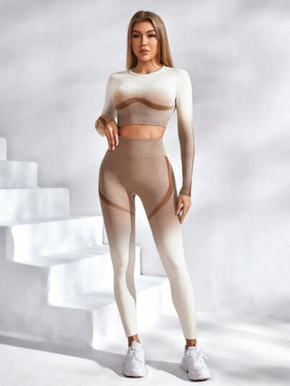 SHEIN Sport Studio طقم مكون من ملابس علوية نصف كم فومبر وبنطلون لياقة بدنية للنساء