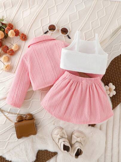 SHEIN ثوب الأطفال الرضع للفتيات مؤلف من ثلاث قطع، مع جاكيت أنيق وتنورة زر بتصميم جميل، لفصلي الربيع والخريف