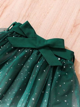 SHEIN Glamorique Kids فستان شباب للفتيات أخضر جميل بأكمام كاب ذو كتف واحد مزين بكشكشة مع تنورة شبكية وحزام