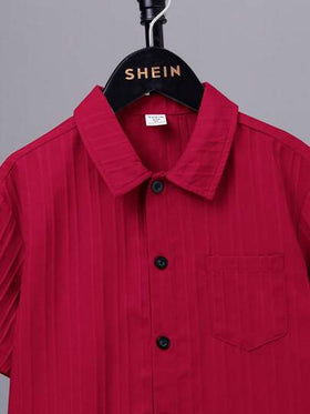 SHEIN قميص قصير الأكمام عارض للأولاد من العمر 9-14 سنة