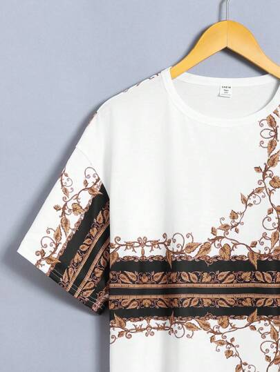SHEIN تي شيرت رقمي بقصة فضفاضة لفتيان المراهقة للإرتداء العادي