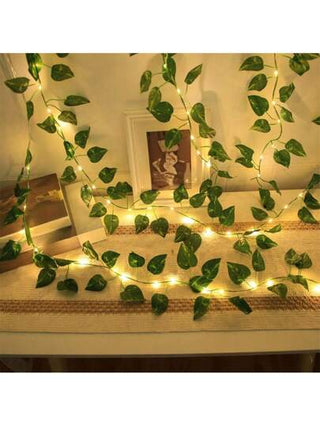 Majisu أضواء شجرة إضاءة سلسلة مزيفة بأوراق خضراء Led (2 م / 6.56 قدمًا ، 20 مصباح Led) ، لزينة عيد السنة ، يعمل بالبطارية - البطاريات غير مشمولة ، مناسب لديكور الجدران في المنزل والمكتب وعيد الميلاد والغرفة وغرفة النوم