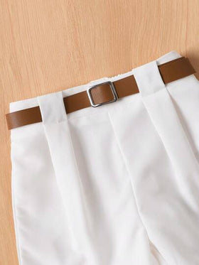 SHEIN بنطلون قصير وحزام ذو لون أحادي مع ملابس علوية ملونة قطعتين للفتيات الصغيرات، مناسب للعطلات الصيفية