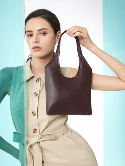 BizChic حقيبة كتف مرنة عصرية
