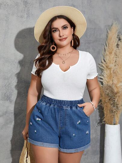 EMERY ROSE شورت دينيم بتفاصيل تطريز لحجم إضافي وردي الأطراف