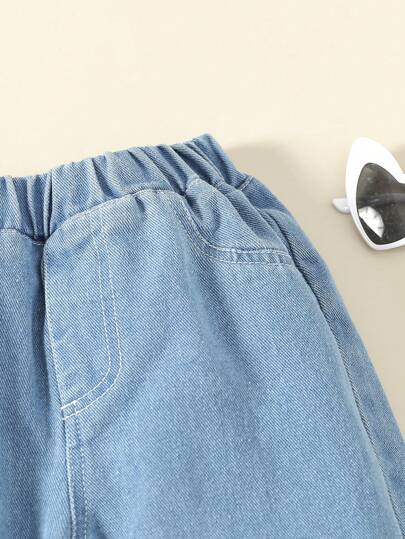 SHEIN بنطلون جينز دنيم عتيق مطرز بأشكال قلوب لأسلوب شارع عادي للفتاة الصغيرة