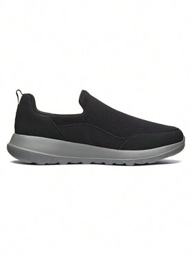 Skechers أحذية رياضية للمشي للرجال، أحذية كاجوال مريحة مصنوعة من شبكة، أحذية جري قابلة للتنفس ومقاومة للاحتكاك 54626-BLK