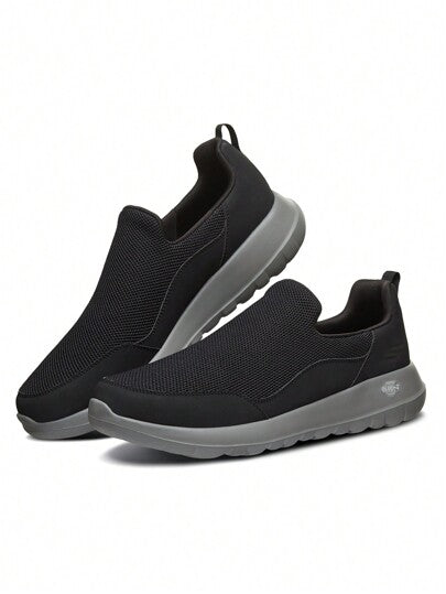 Skechers أحذية رياضية للمشي للرجال، أحذية كاجوال مريحة مصنوعة من شبكة، أحذية جري قابلة للتنفس ومقاومة للاحتكاك 54626-BLK