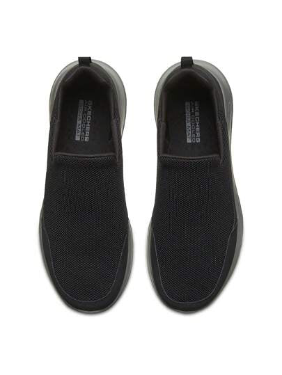 Skechers أحذية رياضية للمشي للرجال، أحذية كاجوال مريحة مصنوعة من شبكة، أحذية جري قابلة للتنفس ومقاومة للاحتكاك 54626-BLK
