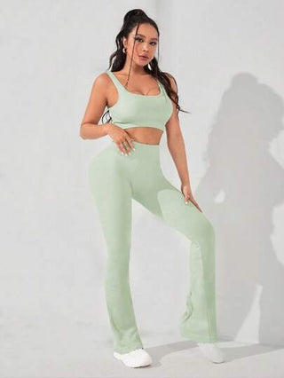 SHEIN Sport Studio طقم بنطلون وصدرية رياضية صلبة للنساء