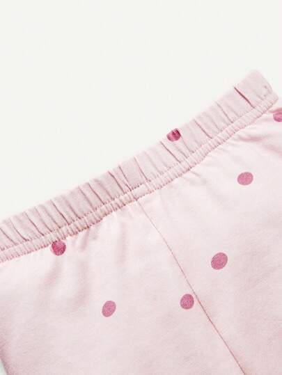 Cozy Pixies مجموعة ملابس داخلية للأطفال ذوات صفة ملائمة للبنات. ملابس علوية رقبة دائرية وأكمام قصيرة، وسروال متناسق يصلح للمنزل