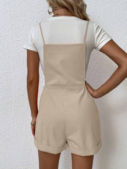 SHEIN LUNE رومبير افرول موحدة اللون حافة ملفوفة بدون تي شيرت