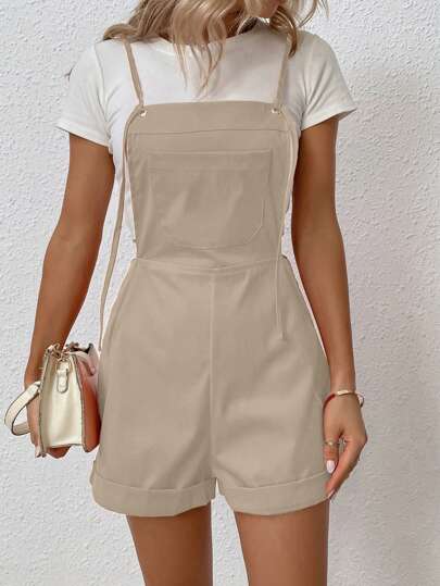 SHEIN LUNE رومبير افرول موحدة اللون حافة ملفوفة بدون تي شيرت