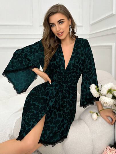 SHEIN نسائي فستان نوم مش على شكل نمر بالشبكة