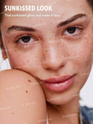 SHEGLAM لون Freck Please Freckle Tint-Tan Smudge Tint مقاوم للماء يدوم طويلاً طبيعي متعدد الاستخدامات سائل تحديد الوجه الناعم مكياج وعيد الميلاد والشتاء تحديد الوجه والبرونزر عيد الأب التخرج عيد الميلاد العطلة الربيع الصيف Y2K فاخر أزياء مكياج...
