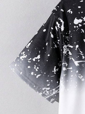 SHEIN طقم ملابس صبياني عمر البلوغ مناسب بتصميم طباعة التاج والحروف بتدرج الألوان و قميص بأكمام قصيرة وشورت فضفاض للارتداء العادي
