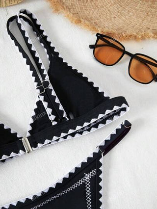 Bikinx ملابس سباحة بيكيني ثونغ مثلث غرز سوط