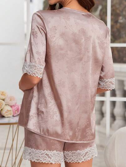 Shein Underwear&Sleepwear Maternity مجموعة بجامات للأم الحامل من قماش الجاكار المزيف الحرير مع حواف من الدانتيل شكل حرف V في الرقبة، بجامات حمل، ملابس نوم للحوامل، مجموعات للحوامل