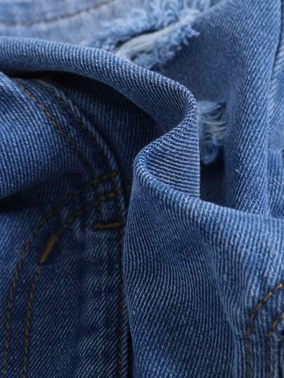 SHEIN مجموعة الأطفال الرضع الصبي الربيع والصيف الموضة: قميص تانك صلب عصري بشورت جينز ممزق فضفاض، ملابس الصيف للأطفال الصبي مجموعة من القطع
