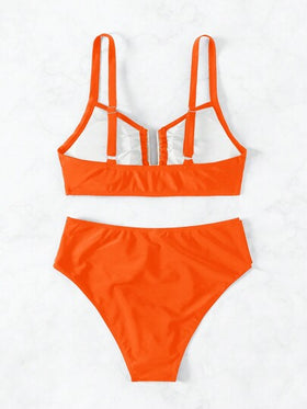 SHEIN Swim مجموعة بكيني قطعتين للنساء موديل ربيع/صيف 2026 ذو قاعدة برتقالية سميكة قابلة للتعديل، مزين بشكل حرف U ذهبي اللون، قطعة سفلية عالية القطع