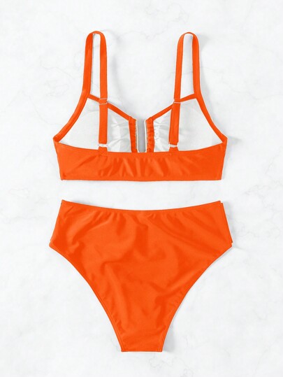 SHEIN Swim مجموعة بكيني قطعتين للنساء موديل ربيع/صيف 2026 ذو قاعدة برتقالية سميكة قابلة للتعديل، مزين بشكل حرف U ذهبي اللون، قطعة سفلية عالية القطع