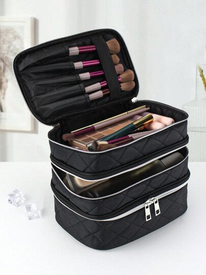 حقيبة تخزين مستحضرات التجميل ذات القسم الثلاثي الكبيرة والسعة الكبيرة للسفر ، مادة القماش الأسود متعددة الاستخدامات و عملية للاستخدام المنزلي و السفر، موضة اللون والأسلوب