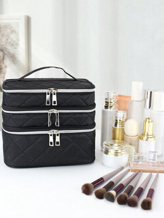 حقيبة تخزين مستحضرات التجميل ذات القسم الثلاثي الكبيرة والسعة الكبيرة للسفر ، مادة القماش الأسود متعددة الاستخدامات و عملية للاستخدام المنزلي و السفر، موضة اللون والأسلوب