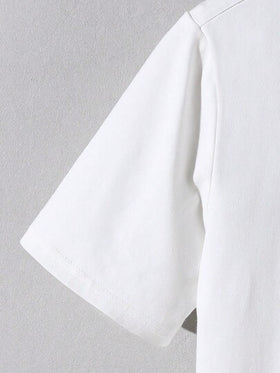 SHEIN Leap Crew زي شبابي مراهق فضفاض عارضة لونية بطباعة حرف أزرق على قميص ذو أكمام قصيرة و شورت وحذاء