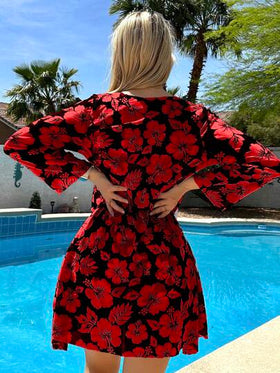 Swim Vcay مجموعة بيكيني نسائية بربطة أمامية وربطة عنق مع طبعات زهور لموسم الصيف في الشاطئ