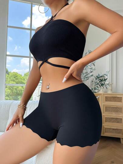 SHEIN قطع 4 من كلوتات الفتيان بجانب جدول موجه