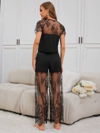 SHEIN طقم بيجامة نسائي صيفي مكون من ملابس علوية قصيرة الأكمام مزينة بالتطريز والشيفون وبنطلون