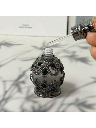 زجاجة عطر قديمة قابلة لإعادة الاستخدام بالمنزل بشكل مخروطي بحواف الماس بسعة 15 مل (الزجاجة فارغة بدون عطر)